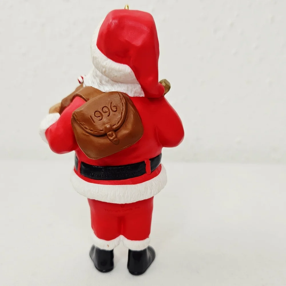 Hallmark Keepsake Santa Ornament 1996 Collector’s Club Bob Siedler
